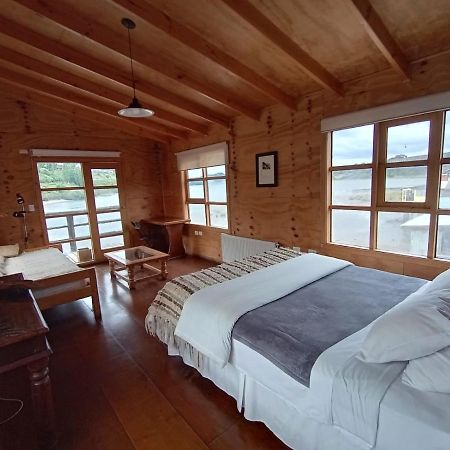 Hostal Palafito Waiwen Кастро Экстерьер фото