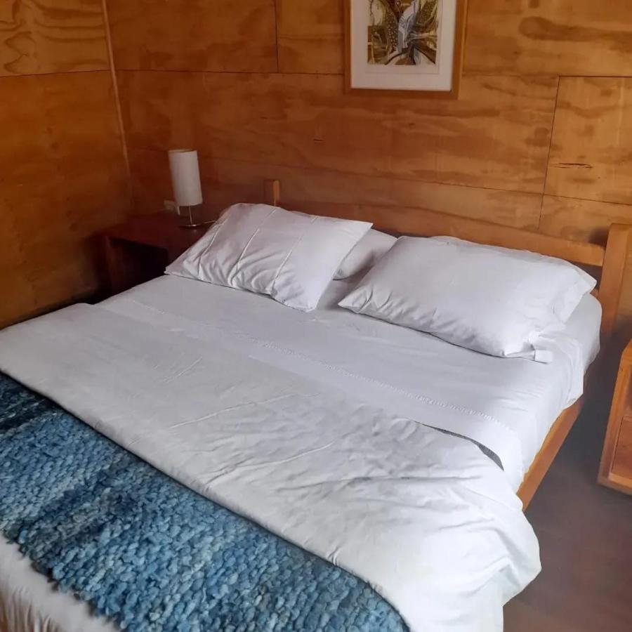 Hostal Palafito Waiwen Кастро Экстерьер фото