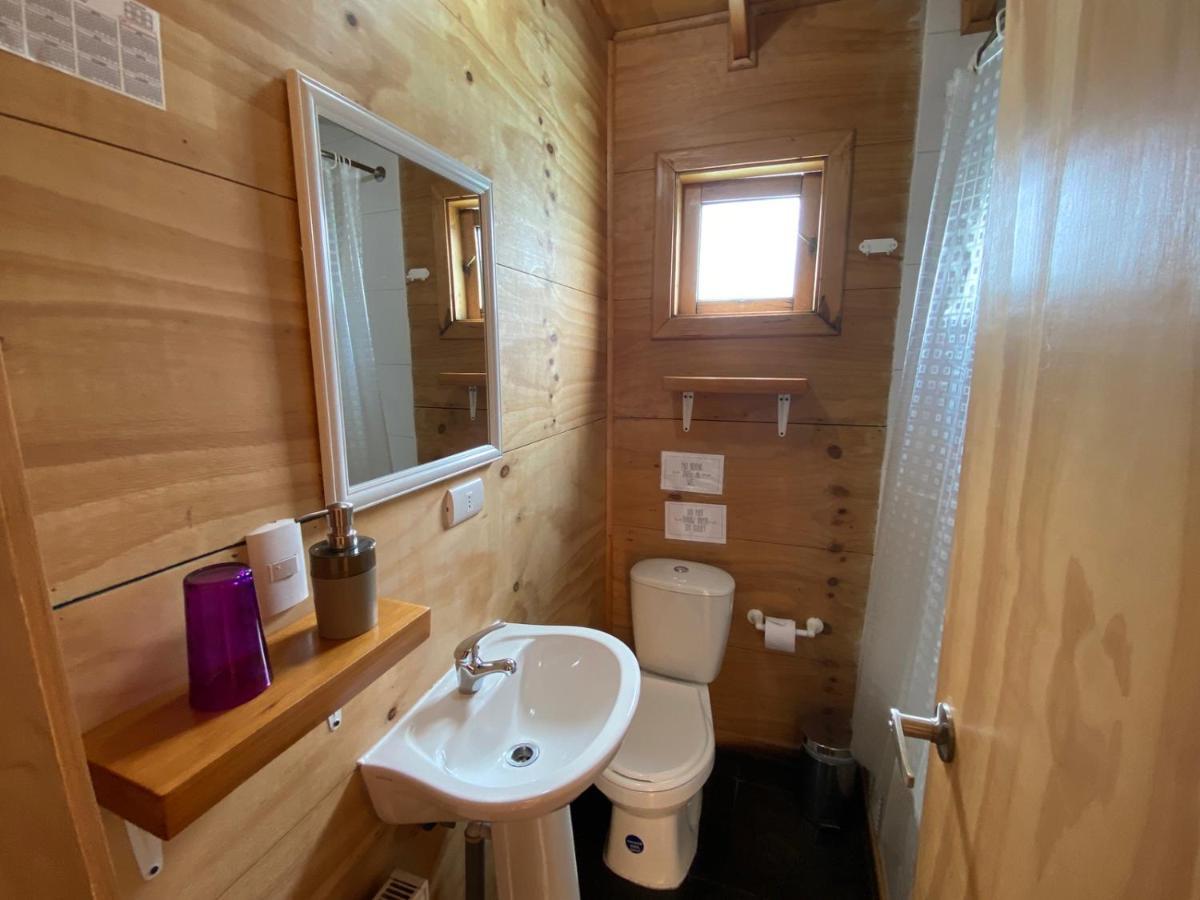 Hostal Palafito Waiwen Кастро Экстерьер фото